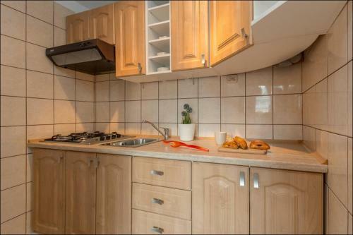 P&o Apartments Plac Trzech Krzyzy