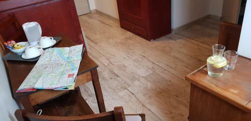 Oki Doki Old Town Hostel