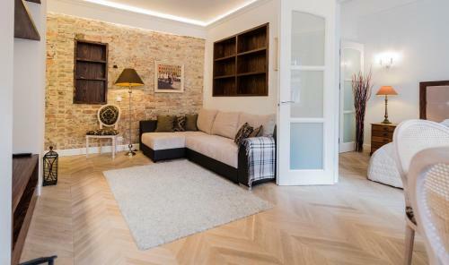 Old City By Mkpl Apartments