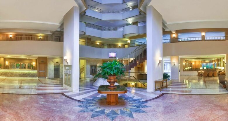 Akka Alinda Hotel
