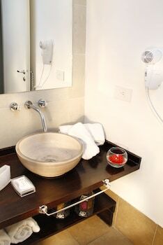 Hotel Nina Suites