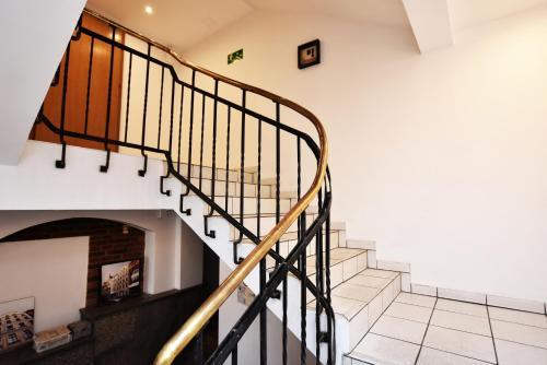 Dukes Hostel - Old Town