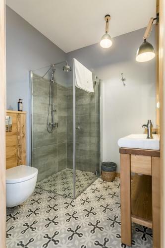 Rent Like Home - Willa Zoni�wka