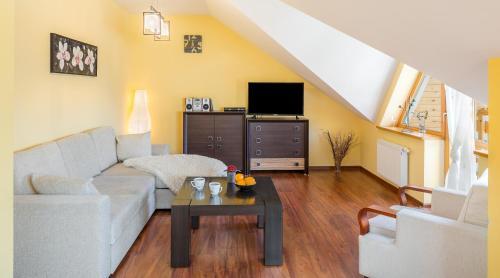 Apartment Szcz??liwa 13