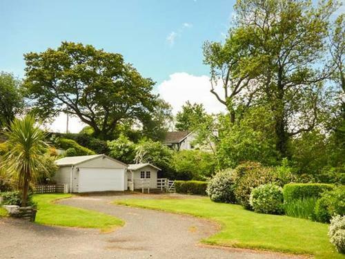 Treetops, Abergavenny