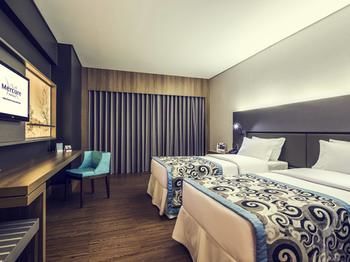 Plaza Shopping Hotel