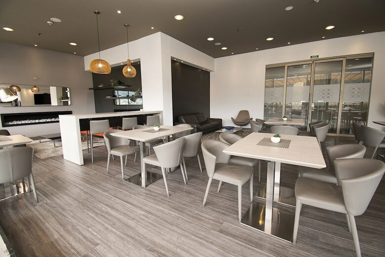 Hotel Doubletree Parque 93 By Hilton