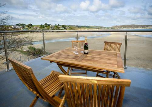 Apartamento Gilfach Goed