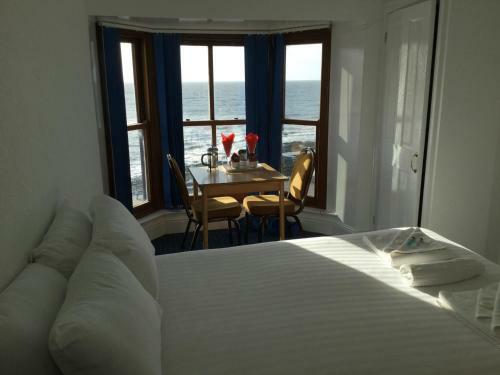 Hostal Celtic Bay Guest House