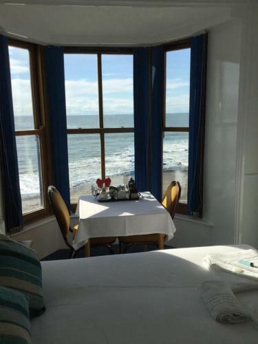 Hostal Celtic Bay Guest House