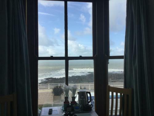 Hostal Celtic Bay Guest House