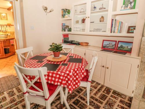 Middle Cottage, Morpeth
