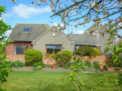 Bisley Bungalow