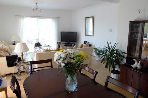 Hostal Surf View Guest House