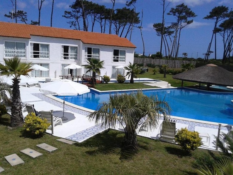 Punta Del Este Arenas Hotel