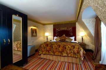 El Merchant Hotel
