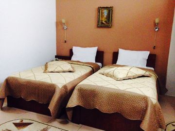 Hotel Hostel Miorita