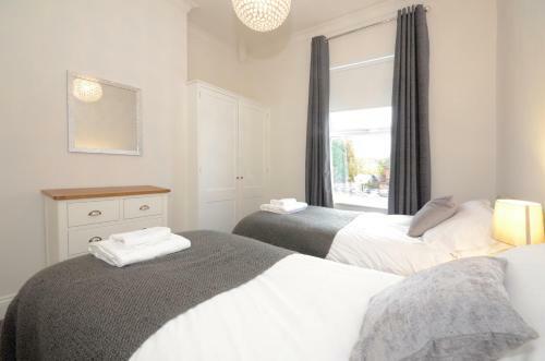 Holgate Premier 3 Bedroom Apartment