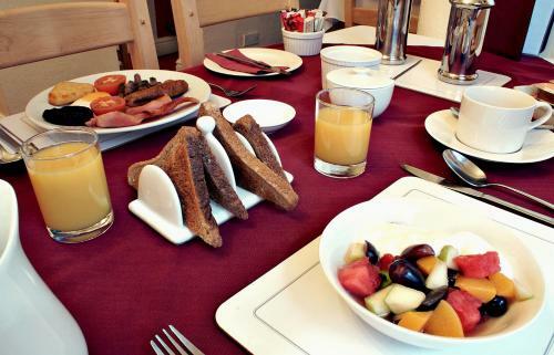 Bed & Breakfast St Marys Guest House
