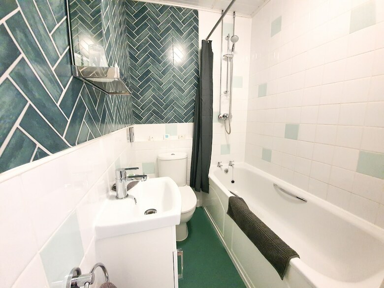 Hostal Timbertop Suites