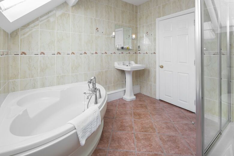 Bagdale Hall Hotel & Annex