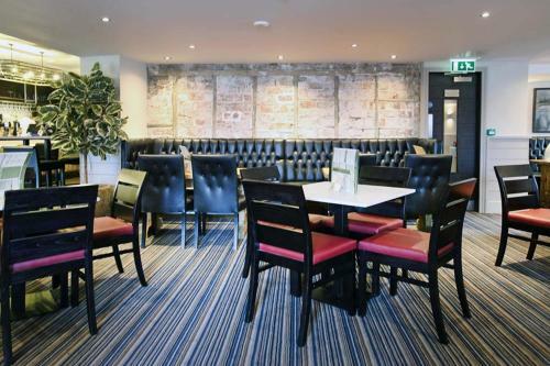 The Angel Hotel Wetherspoon