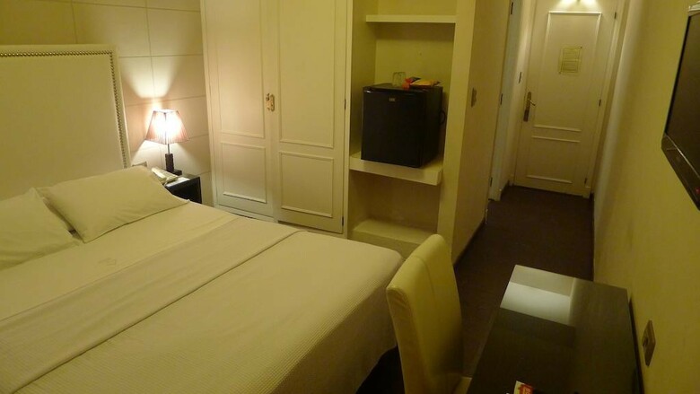 Alvear Hotel