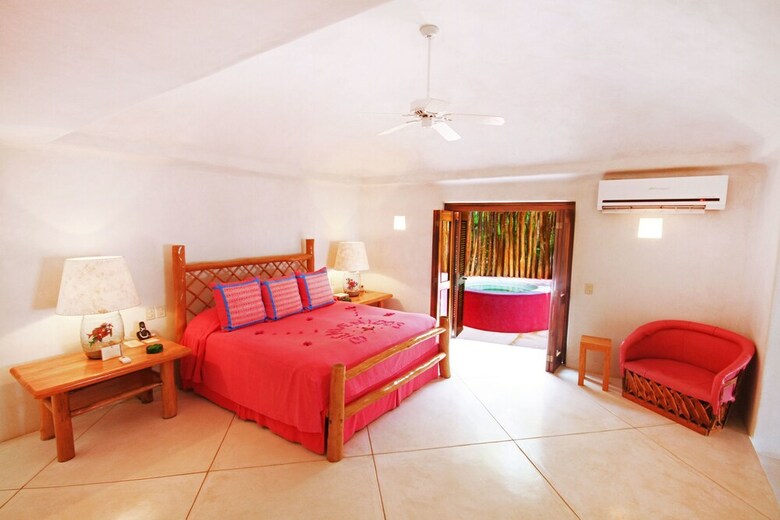 Hotel Las Alamandas