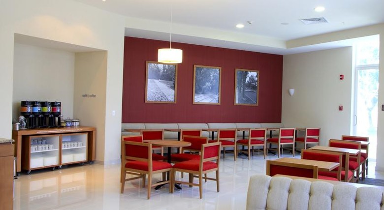 Hotel Hampton Inn By Hilton Guadalajara Expo