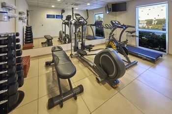 Hotel City Express Manzanillo