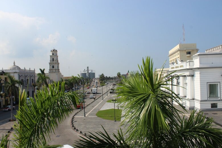 Oriente Hotel And Suites