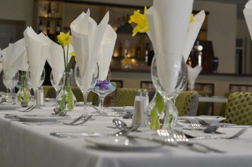 Hotel Summergrove Halls
