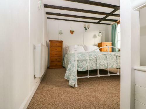 Swanfield Cottage