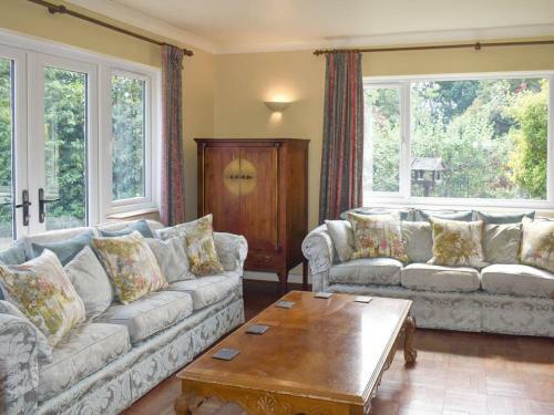 Oakdene Lodge