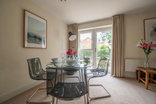 Hampden Apartments - The Alexandra