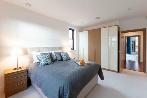 Hampden Apartments - The Henry