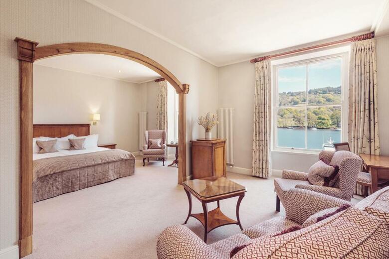 Lakeside Hotel And Spa