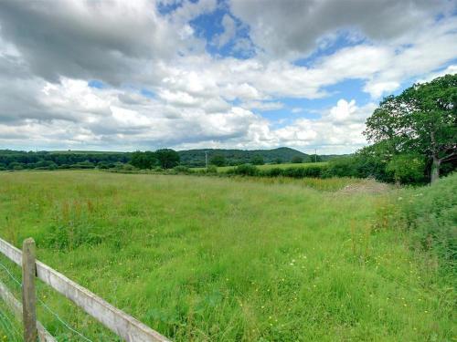 Holiday Home Taw Valley Cottage