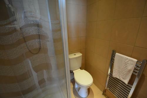 Hostal Severn House