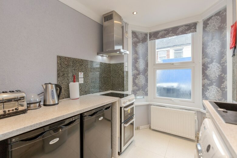 Apartamento Watford General Suites