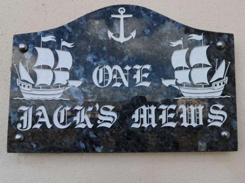 Jacks Mews, Tintagel