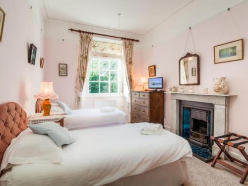 Holiday Home Lincombe
