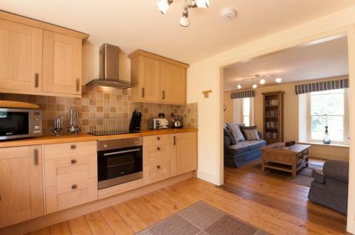 Coombe Villa