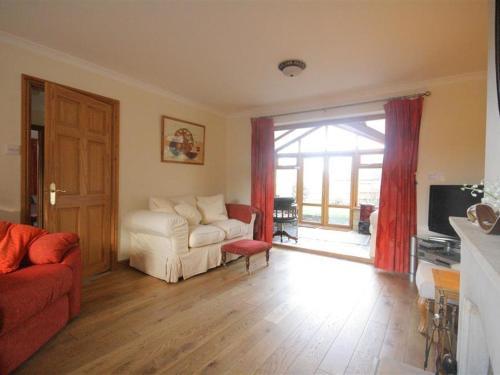 Troutbeck Cottage, Stow On The Wold