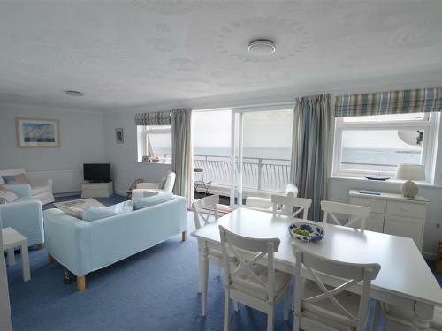 Apartment Grand View