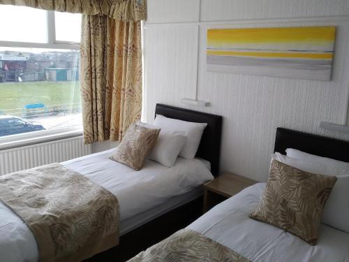 Hostal Palm Court