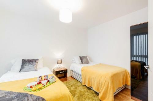 Royal Reign Apartments