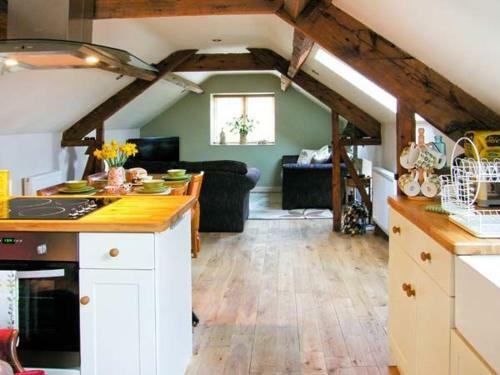 Upstairs Downstairs Cottage