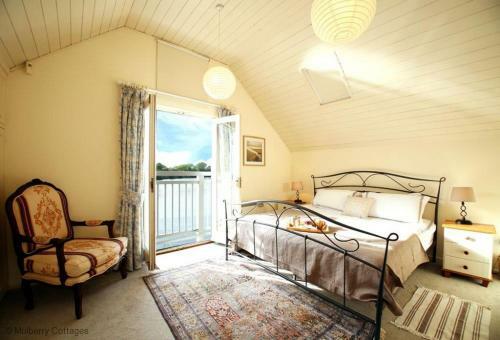 Ruddy Duck Lake House