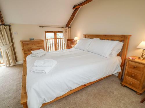 Hunstone Barn, South Molton